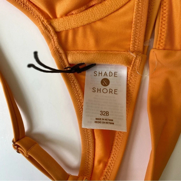 Sz. 32B Target Shade & Shore Bikini Top NWOT (SS1) - Picture 3 of 11